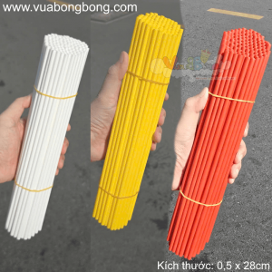 Que nhựa màu 28cm